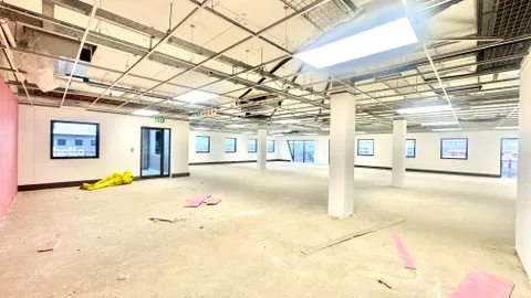 Office to let (4).jpg