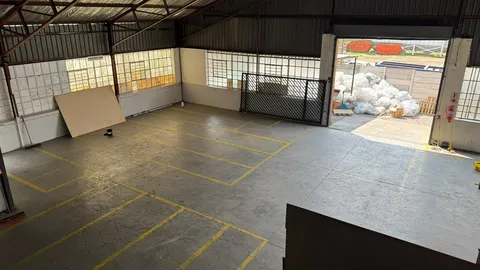 Jet Park Industrial Space (8).jpeg