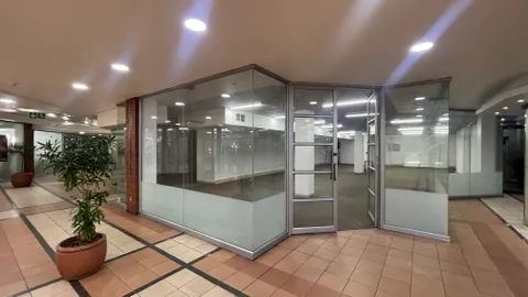 Heathway Shopping Centre
