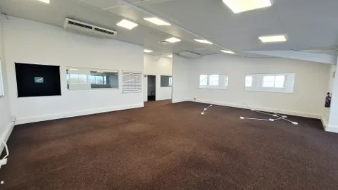 Waverley Business Park, Observatory