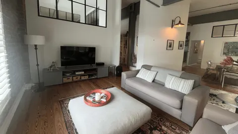 Vacant Apartment in Cape Town Central On Auction: Section 13 Wolroy House, 35 Barrack Street, Zonnebloem, Cape Town