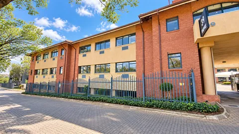39 Empire Road