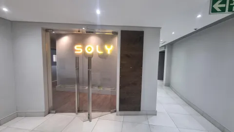 Sovereign Quay, 34 Somerset Road, Green Point