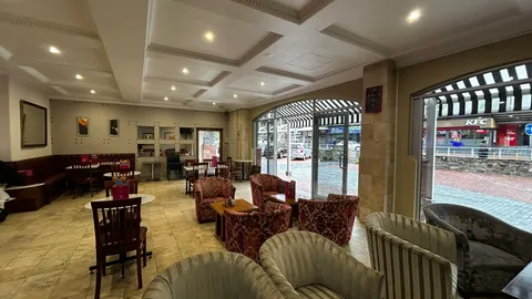 Sovereign Quay, 34 Somerset Road, Green Point