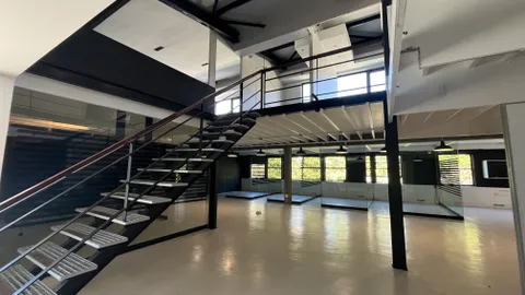 Lifestyle on Kloof Centre