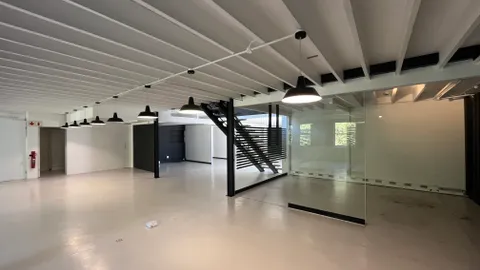 Lifestyle on Kloof Centre