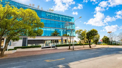 Illovo Edge