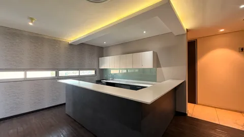 273m² Illovo Edge, 7 Harries Road, Illovo, Sandton 
