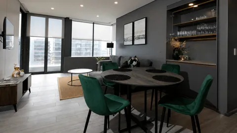 High-End Apartment On Auction: Section 404 of Scheme Umhlanga Rocks, 3 Ncondo Place, Umhlanga Ridge