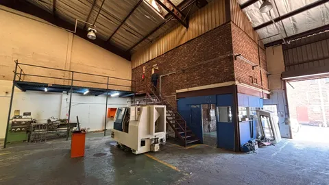 Rosslyn Warehouse (10).jpeg