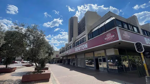 The Hillview Building, Corner Hill Street, 318 Oak Avenue, Randburg ,Johannesburg