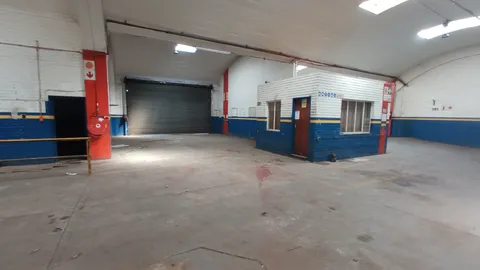 Warehouse to let in Alrode (9).jpg
