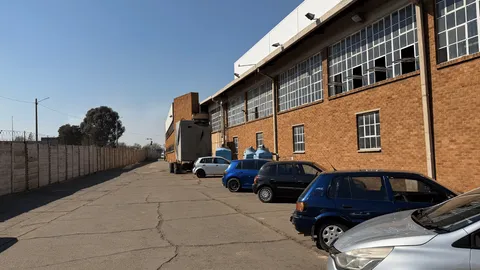 Multi-tenanted Industrial Opportunity on Auction: 16 James Bright Avenue, Germiston