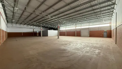Warehouse to let in Sterkfontein (7).jpeg