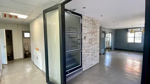 Ridgeview Office Park, 248 Kent Avenue, Ferndale 