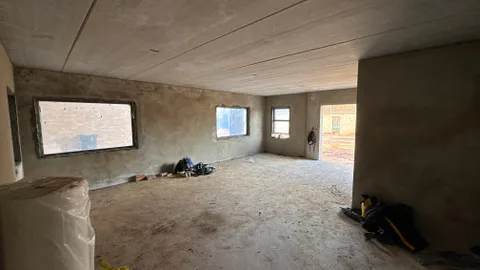 Airport Strategic Park