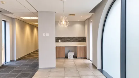 Office to let, 28 Fricker Road (4).png