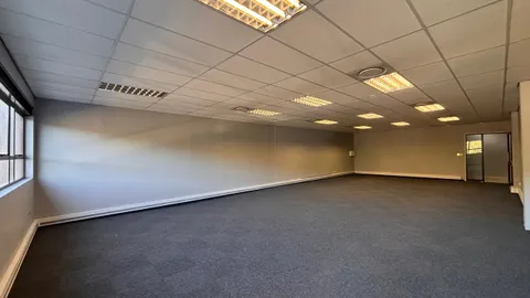 Office To Let in Sinoville (19).jpeg