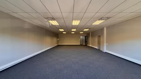 Office To Let in Sinoville (17).jpeg