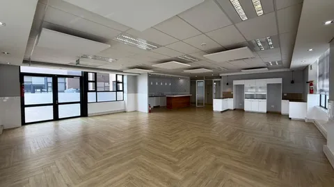 Office in Parkhaven (9).jpeg