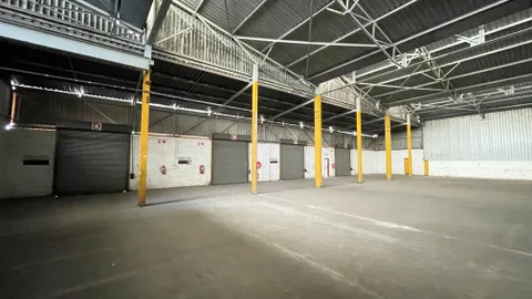 Warehouse to let in Anderbolt (10).JPG