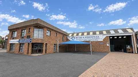 14 Donnington Rd