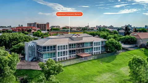 Vacant Commercial Office Building On Auction: 21, 23 and 25 Lakeview Crescent, Benoni