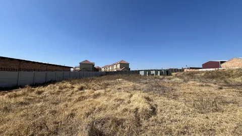 633 Bergrivier Drive