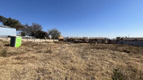 633 Bergrivier Drive