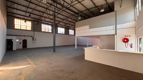 Industrial space to let in  (14).jpeg