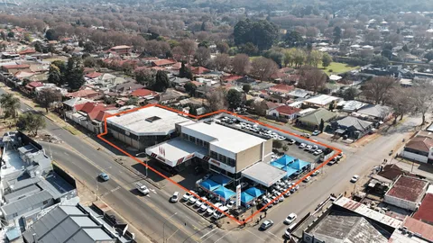 Tenanted Prime Corner Site On Auction: 21 Albertina Sisulu Road