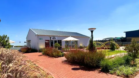74 HAWTHORNE ROAD
