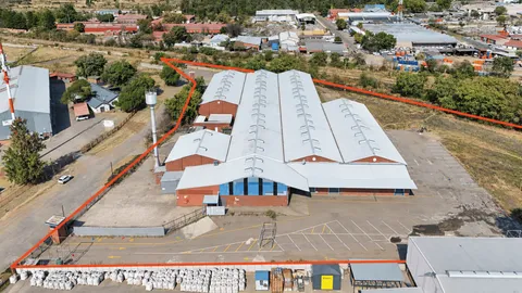 PORTFOLIO DISPOSAL | Vacant Cash and Carry On Auction: 88 Van Belkum Street, Rustenburg