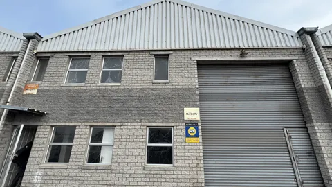 Vacant Industrial Unit in a Secure Park On Auction: Section 5 of Scheme Timber Lane, Retreat, Cape Town