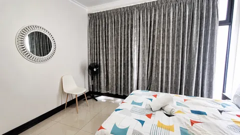 Apartment with Income-Generating Potential On Auction: Section 201 The Quartz, 45 Zenith Drive, Umhlanga Ridge, Umhlanga