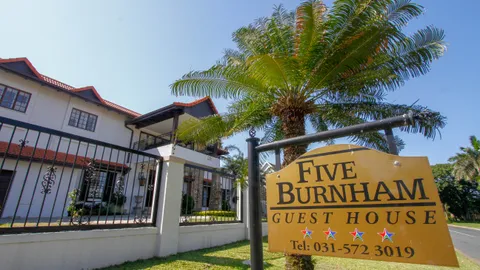 Prime Luxury Guest House On Auction: 5 Burnham Drive, Umhlanga Rocks