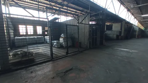 Factory to let in Alrode (12).jpg