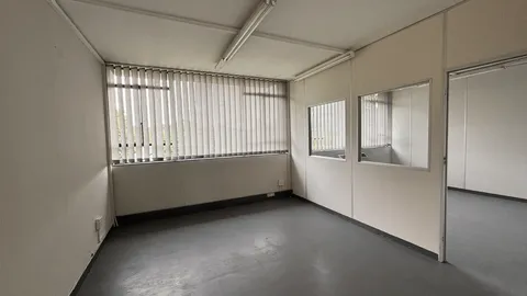 Multi-Storey Office Building with Parking On Auction: 31 Robin Hood Road, Robindale, Randburg