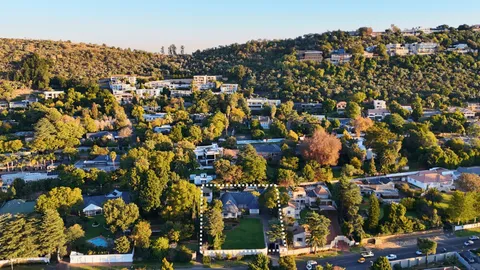 Tenanted 7-Bedroom House on Auction: 60 Club Street, Linksfield 