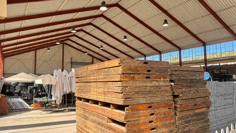 Warehouse to let (15).png