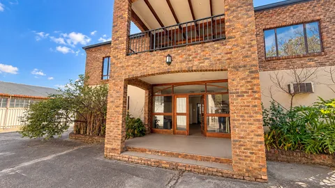 23 Fountain Road