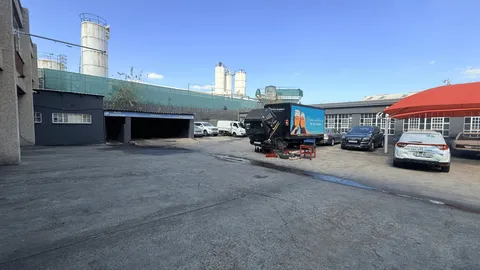 Dual Erven Multi Tenanted Industrial Site On Auction: 660A Pretoria Main Road, Wynberg
