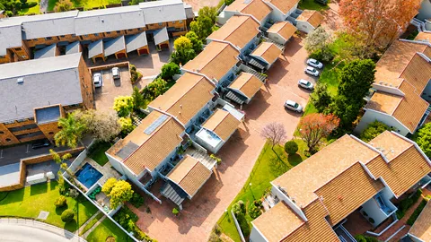 3-Bedroom Tenanted Apartment on Auction: Sections 34 Kings Creek, Riverclub, Sandton