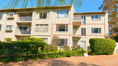 3-Bedroom Vacant Apartment on Auction: Sections 34 Kings Creek, Riverclub, Sandton