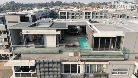 3-Bedroom Vacant Penthouse on Auction: Unit 423, 18 Kirby Road, Bedford Gardens