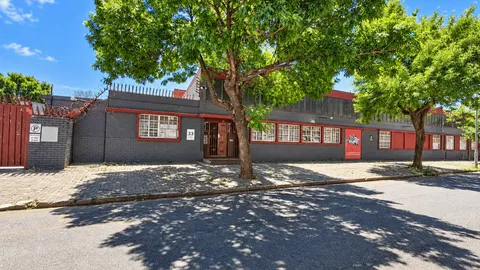 Industrial Facility On Auction: 33 3rd Street, Booysens Reserve, Johannesburg