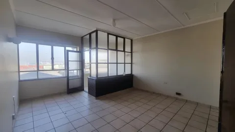 5x Sectional Title Apartments On Auction: Section 5, Section 20, Section 25, Section 30, Section 34 Idawill Court, 430 Mahatma Gandhi Road, Durban