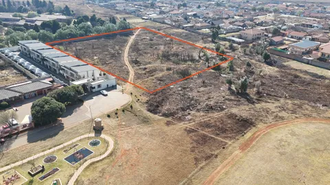 Institutional Zoned Development Land on Auction: 1 Sastri Turn, Lenasia Ext 3