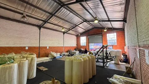 Warehouse to let in Rosslyn (32).jpeg