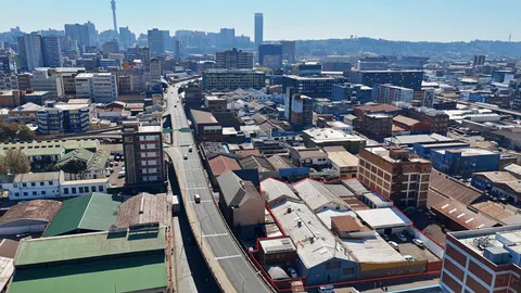 Manufacturing and Distribution Warehouse on Auction: 49, 51, 53 & 55 Durban Street and 138, 140 & 142 Albert Street, City and Suburban